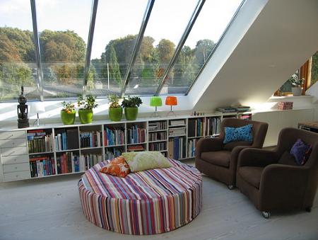 sala-lectura-buhardilla